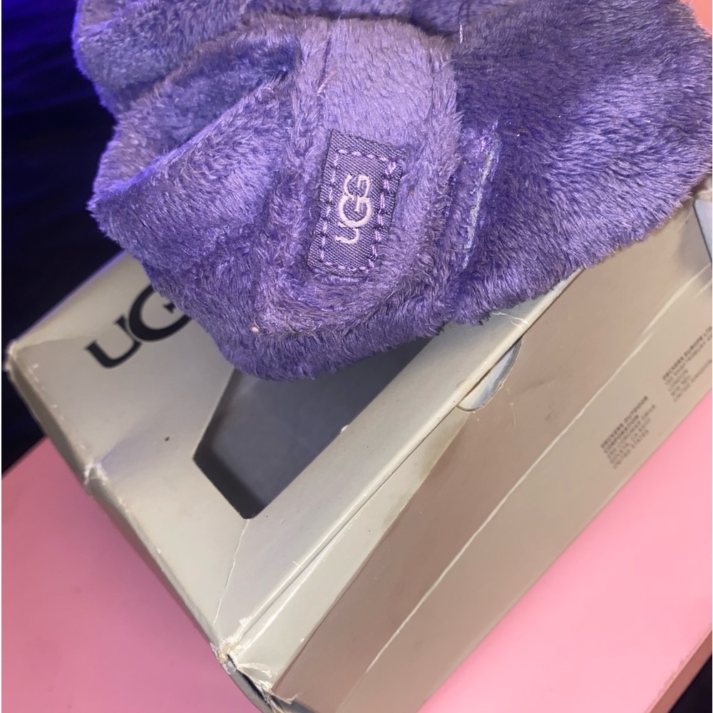 Infant UGGS - Picture 3 of 6